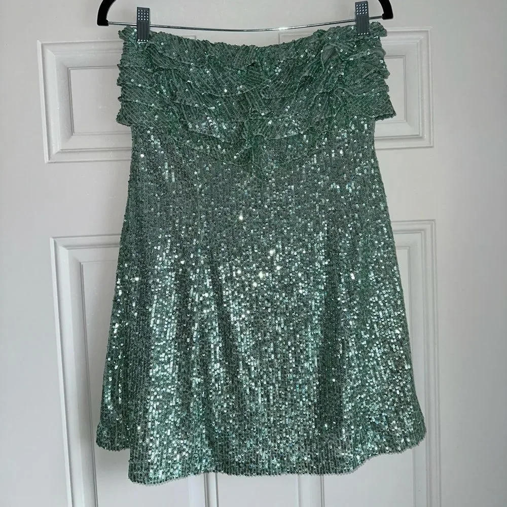 Free People Frida Ruffle Mini Dress size 6‎ strapless sequin Island Sea
